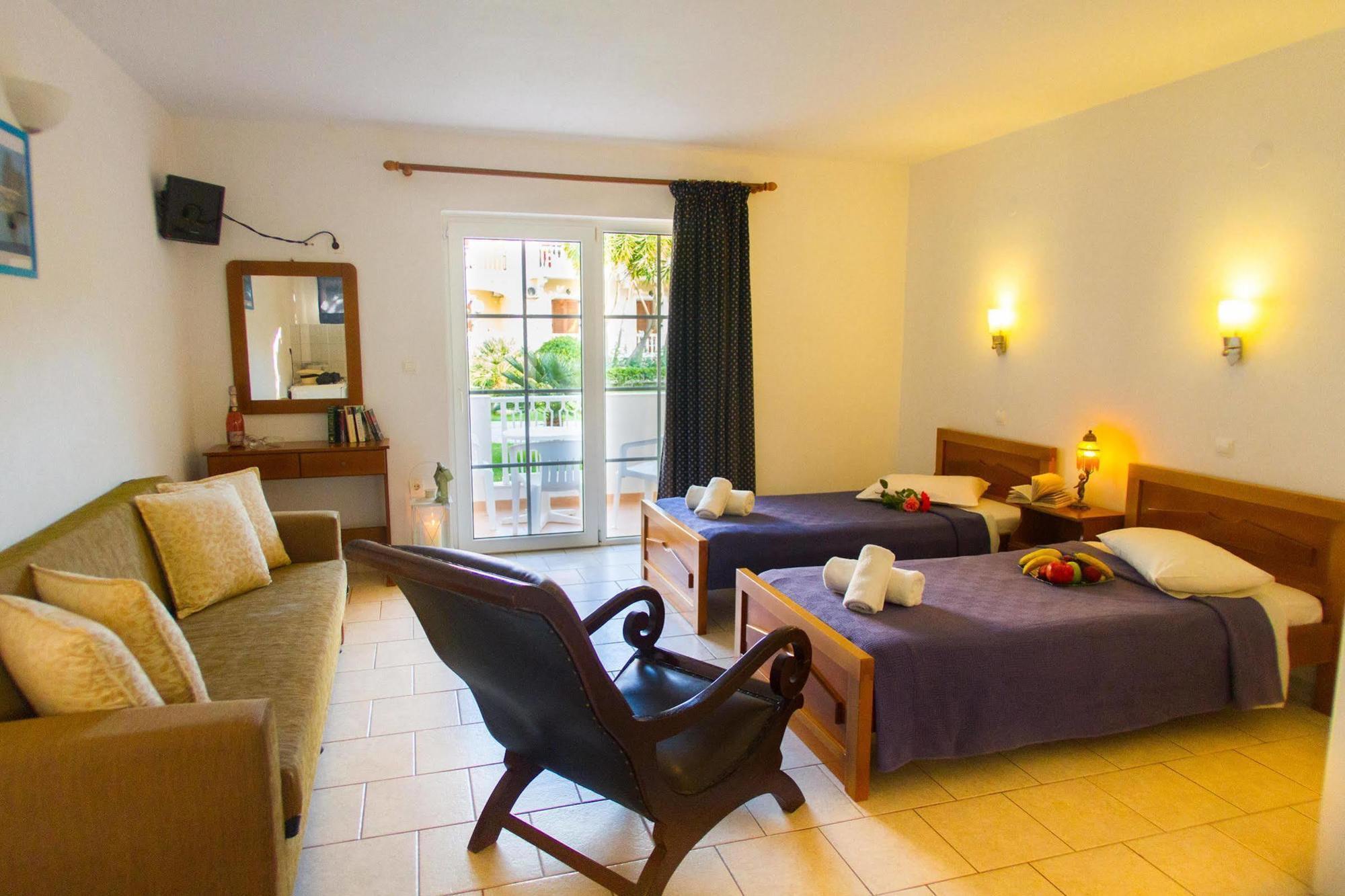 Aparthotel Garden Village Alykes (Zakynthos)