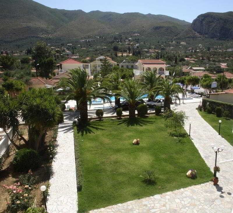 Garden Village Appart hôtel 2*